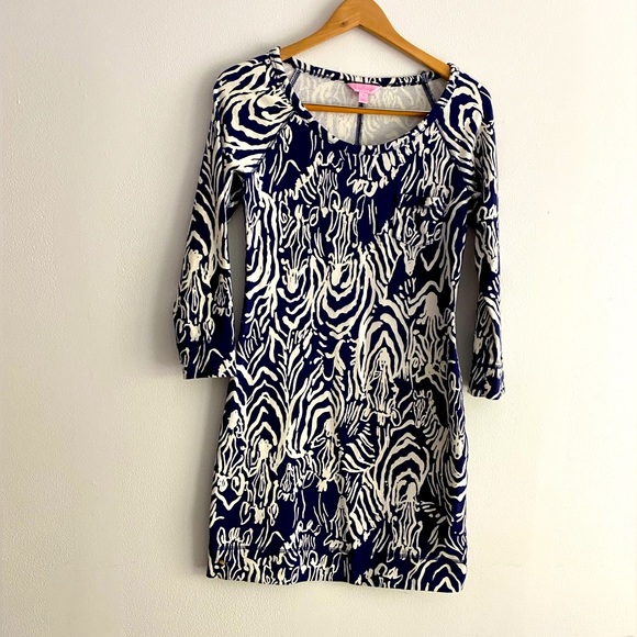 Navy Lilly Pulitzer dress with 3/4 sleeves and octopus print - Picture 1 of 5